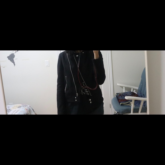 H&M Black Jacket - Picture 4 of 5